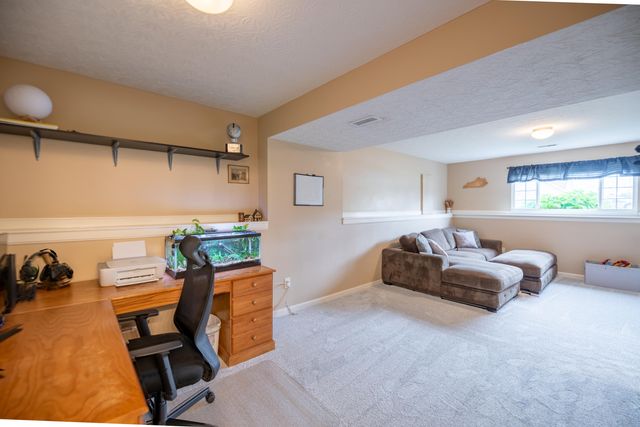 2025 Penny Lane, Hebron, KY 41048