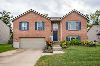 2025 Penny Lane, Hebron, KY 41048