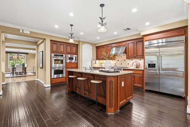 3047 Travois Cir, Rescue, CA 95672