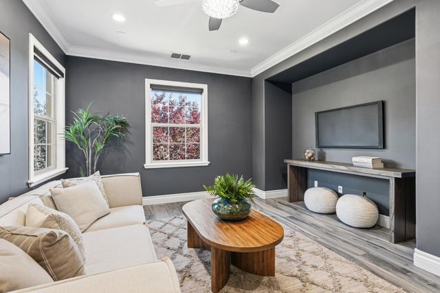 3047 Travois Cir, Rescue, CA 95672