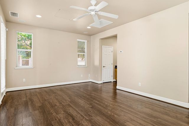 3047 Travois Cir, Rescue, CA 95672