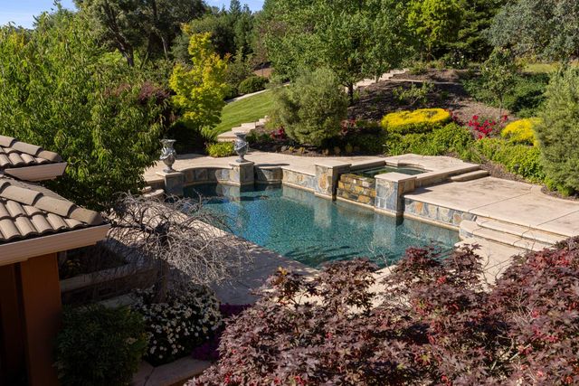 3047 Travois Cir, Rescue, CA 95672