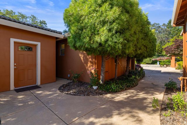 3047 Travois Cir, Rescue, CA 95672