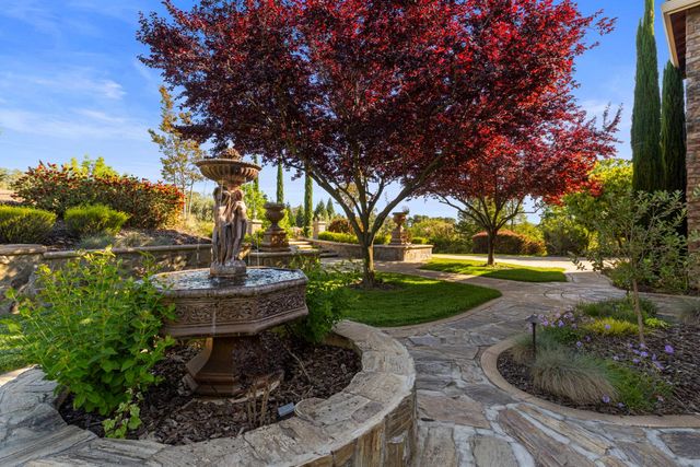 3047 Travois Cir, Rescue, CA 95672
