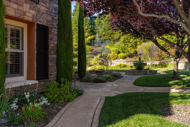 3047 Travois Cir, Rescue, CA 95672