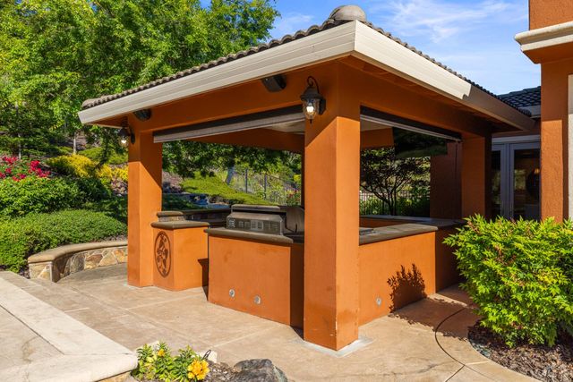 3047 Travois Cir, Rescue, CA 95672
