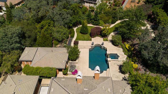 3047 Travois Cir, Rescue, CA 95672