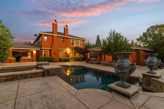 3047 Travois Cir, Rescue, CA 95672
