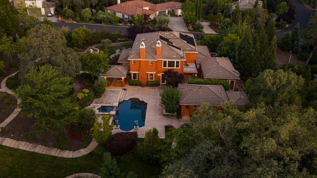 3047 Travois Cir, Rescue, CA 95672