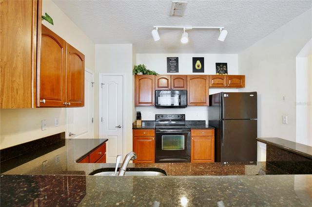 5255 CANE ISLAND LOOP 204, Kissimmee, FL 34746