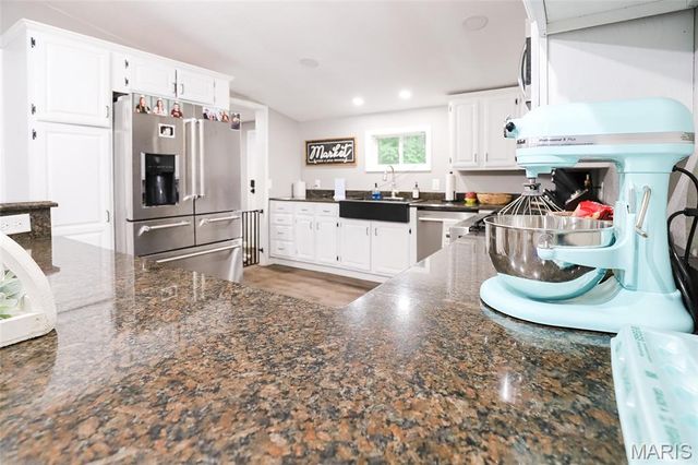 10102 Highway 67, Fredericktown, MO 63645