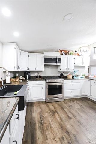 10102 Highway 67, Fredericktown, MO 63645