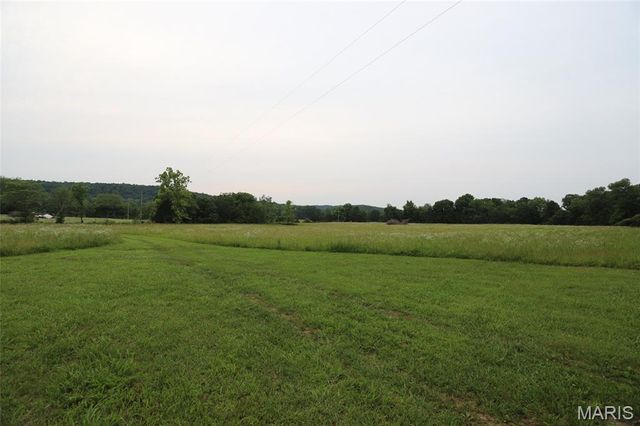 10102 Highway 67, Fredericktown, MO 63645