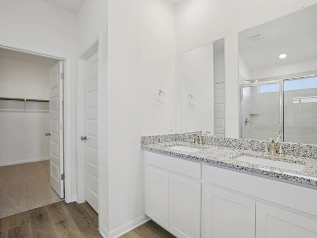 486 El Capitan LOOP, Dripping Springs, TX 78620