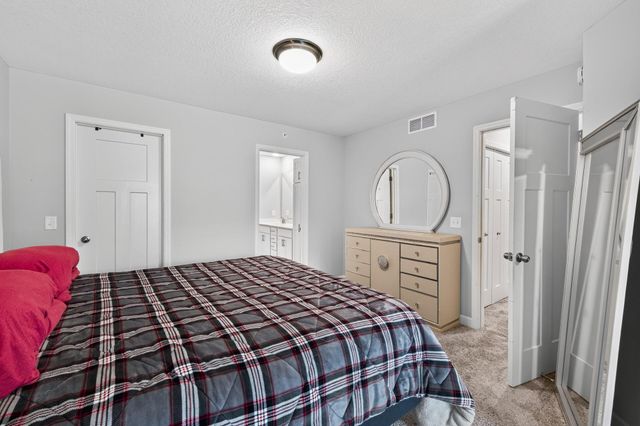 11020 Yalta Street NE C, Blaine, MN 55449