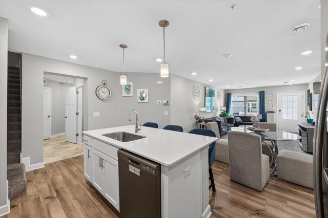 11020 Yalta Street NE C, Blaine, MN 55449