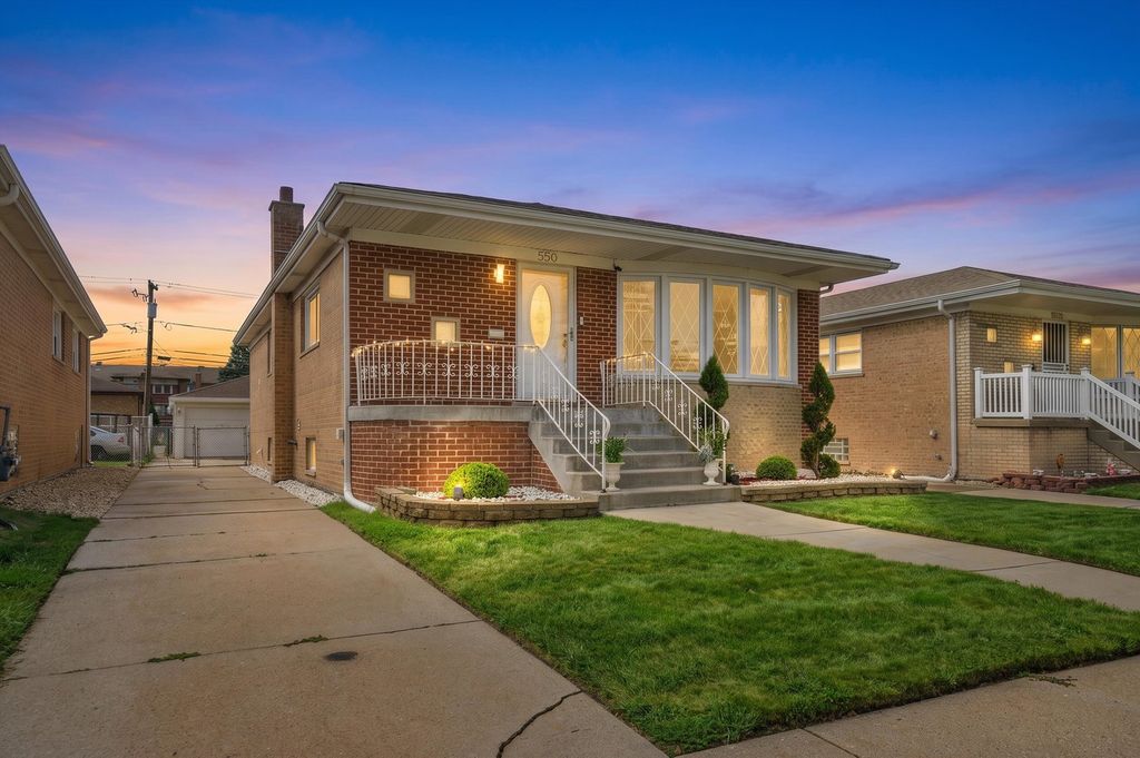 550 Yates Avenue, Calumet City, IL 60409 — exterior