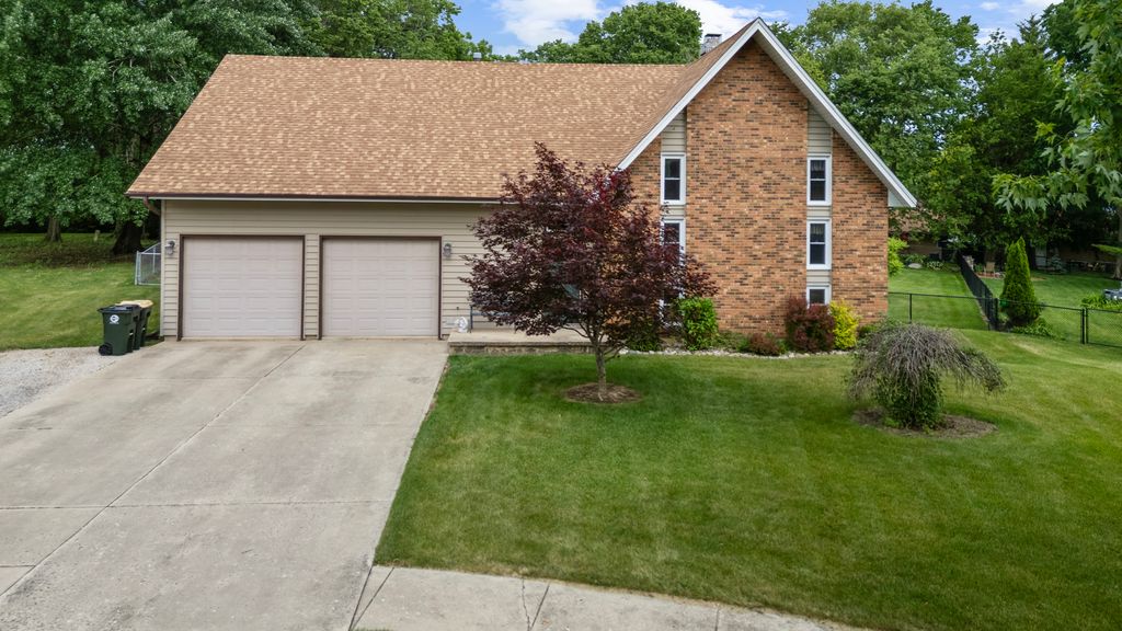 509 Blaine Street, Yorkville, IL 60560