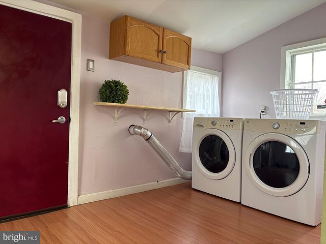 417 MAIN ST, Juliustown, NJ 08042