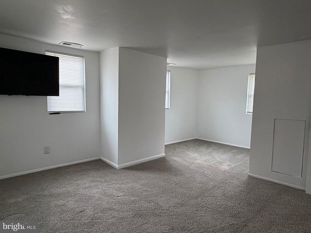 417 MAIN ST, Juliustown, NJ 08042