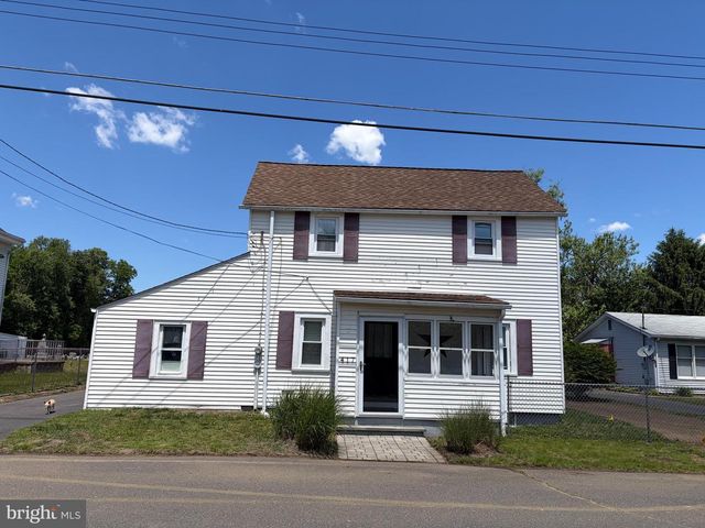 417 MAIN ST, Juliustown, NJ 08042