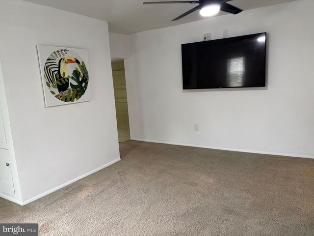 417 MAIN ST, Juliustown, NJ 08042