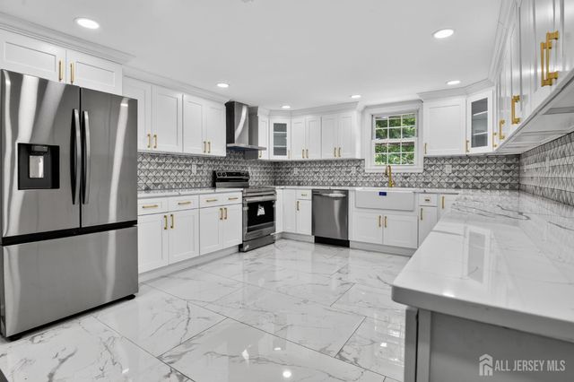 241 Deans Rhode Hall Road, Monroe, NJ 08831