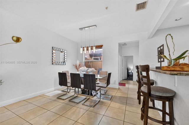 14615 SW 14th Street 14615, Pembroke Pines, FL 33027