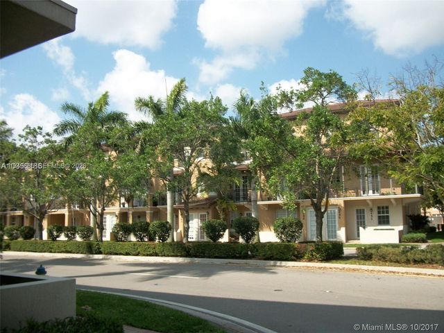 14615 SW 14th Street 14615, Pembroke Pines, FL 33027