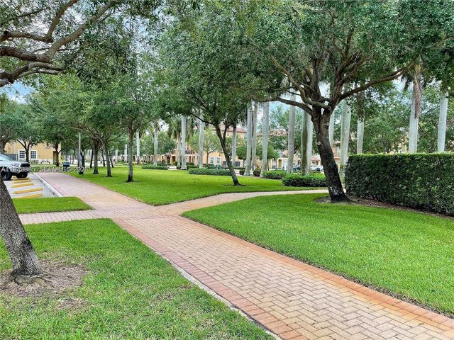 14615 SW 14th Street 14615, Pembroke Pines, FL 33027