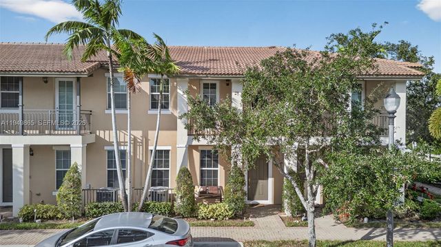 14615 SW 14th Street 14615, Pembroke Pines, FL 33027