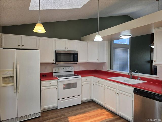 20066 E Bellewood Pl, Aurora, CO 80015