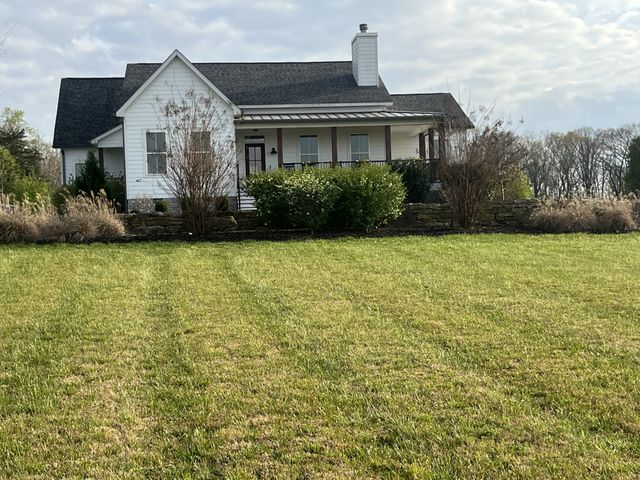 150 Edie Mae Ln, Winchester, TN 37398