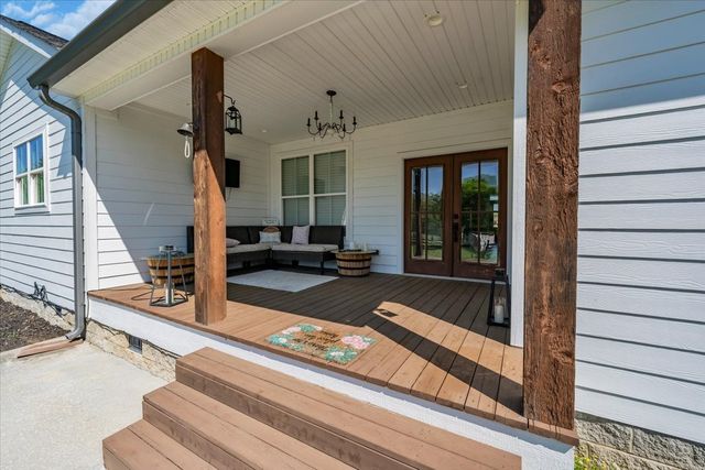 150 Edie Mae Ln, Winchester, TN 37398