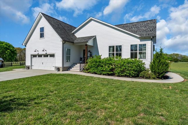 150 Edie Mae Ln, Winchester, TN 37398