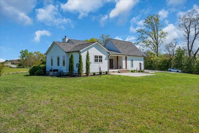 150 Edie Mae Ln, Winchester, TN 37398