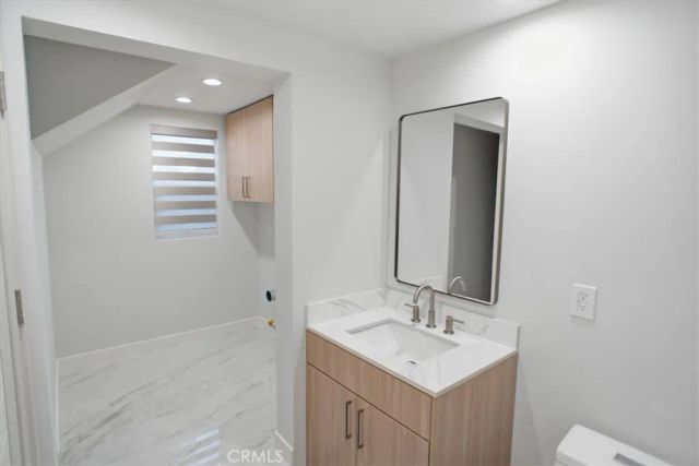 3130 N Mount Curve, Altadena, CA 91001