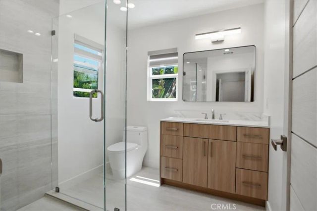 3130 N Mount Curve, Altadena, CA 91001