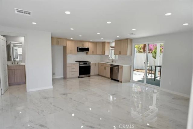 3130 N Mount Curve, Altadena, CA 91001