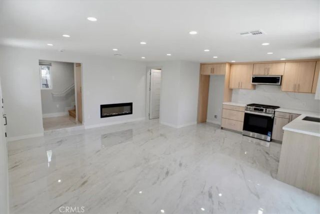 3130 N Mount Curve, Altadena, CA 91001