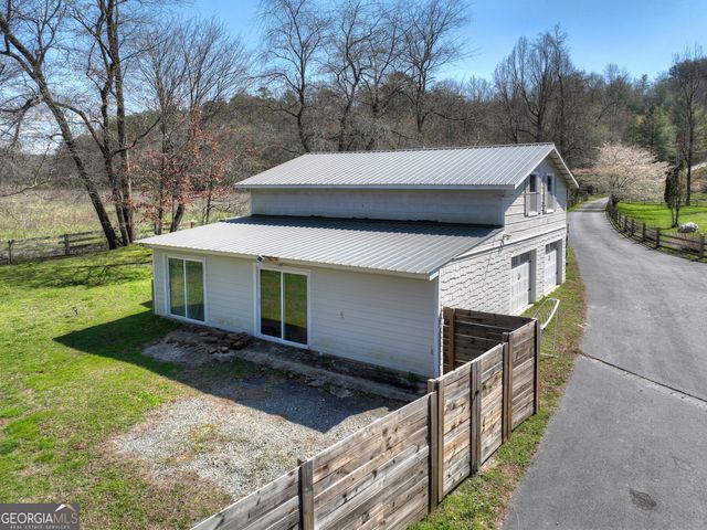 291 Kyle Arp Road, Blue Ridge, GA 30513