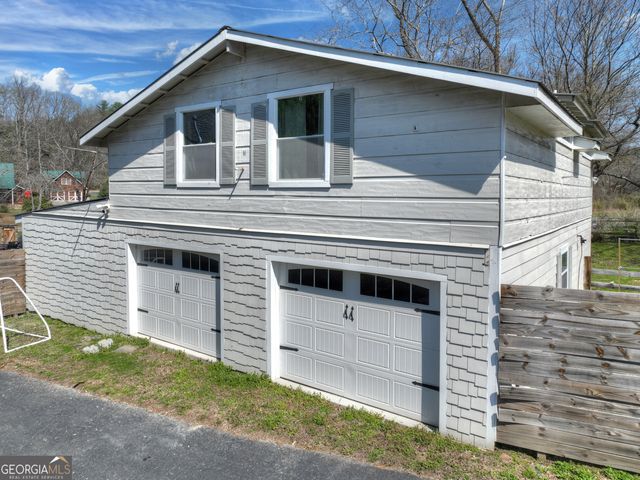 291 Kyle Arp Road, Blue Ridge, GA 30513