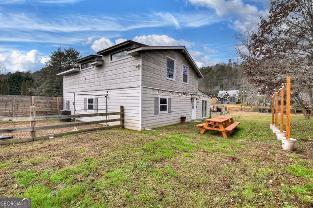 291 Kyle Arp Road, Blue Ridge, GA 30513