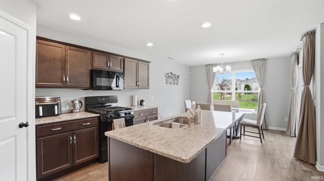 9529 Angelini Drive, Fort Wayne, IN 46818