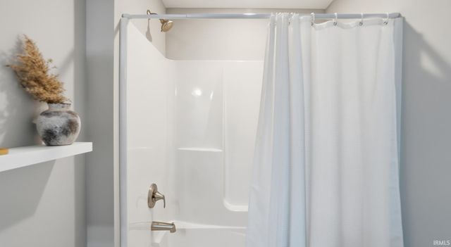 9529 Angelini Drive, Fort Wayne, IN 46818