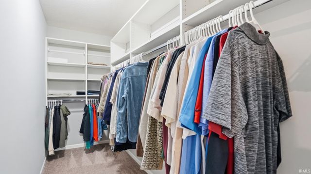 9529 Angelini Drive, Fort Wayne, IN 46818