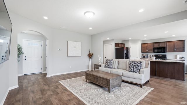 9529 Angelini Drive, Fort Wayne, IN 46818