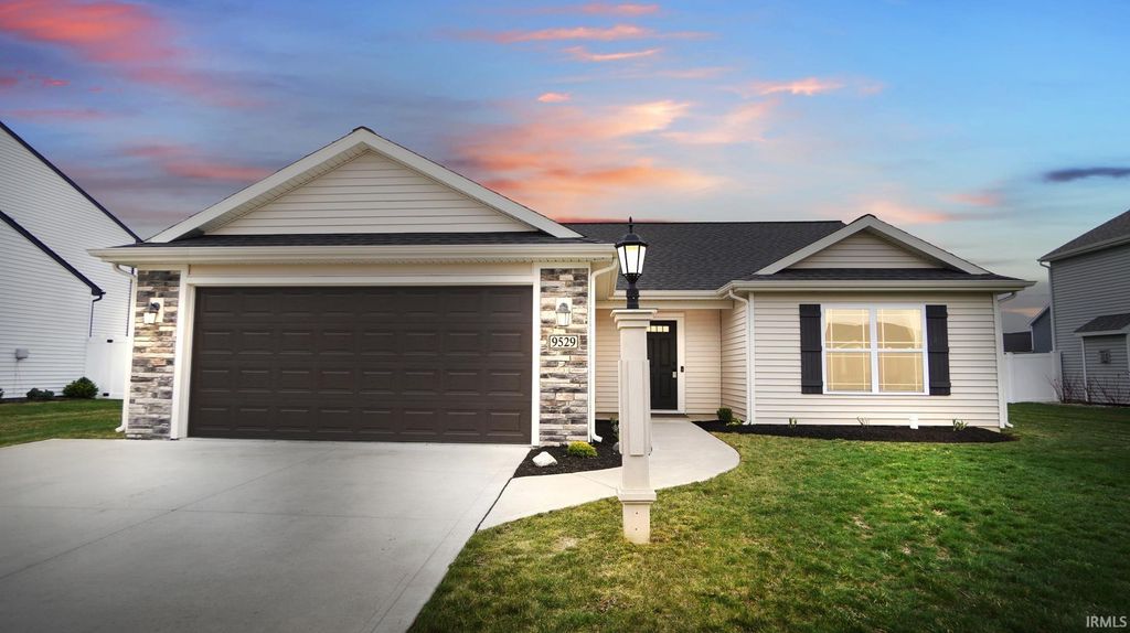 9529 Angelini Drive, Fort Wayne, IN 46818