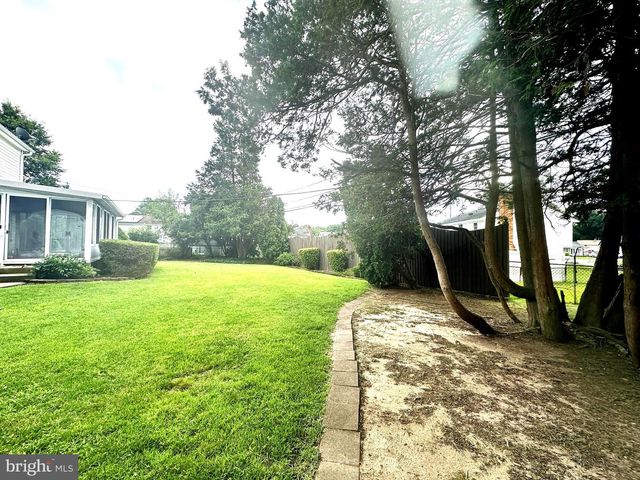 1238 ASTER DR, Glen Burnie, MD 21061