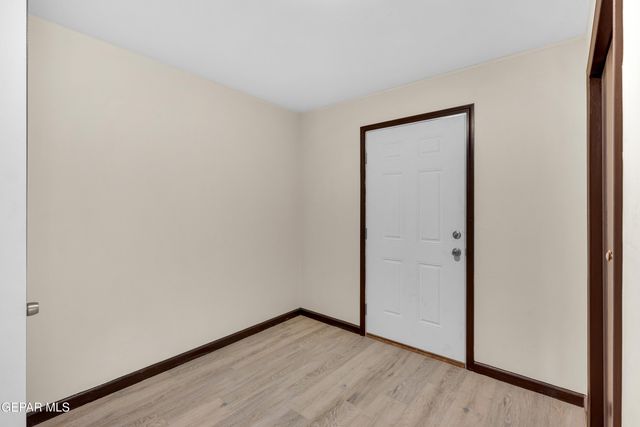 7655 HACIENDA Avenue, El Paso, TX 79915